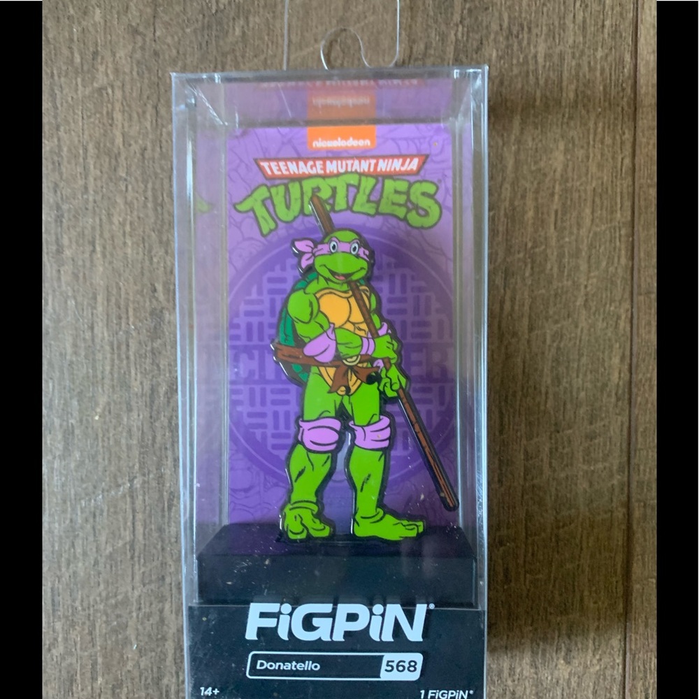 NEW Donatello #568 Teenage Mutant Ninja Turtles FiGPiN Classic